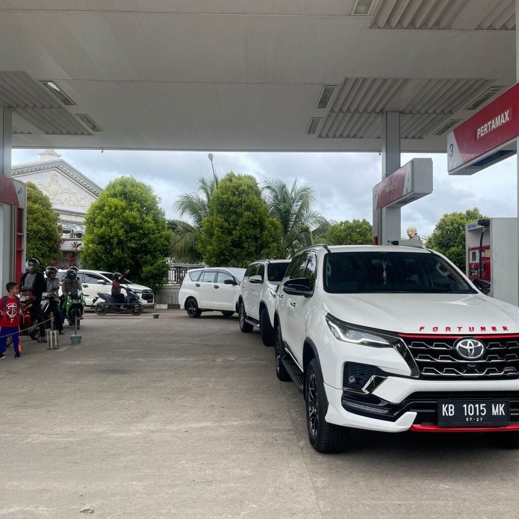 sewa mobil pontianak terbaik
